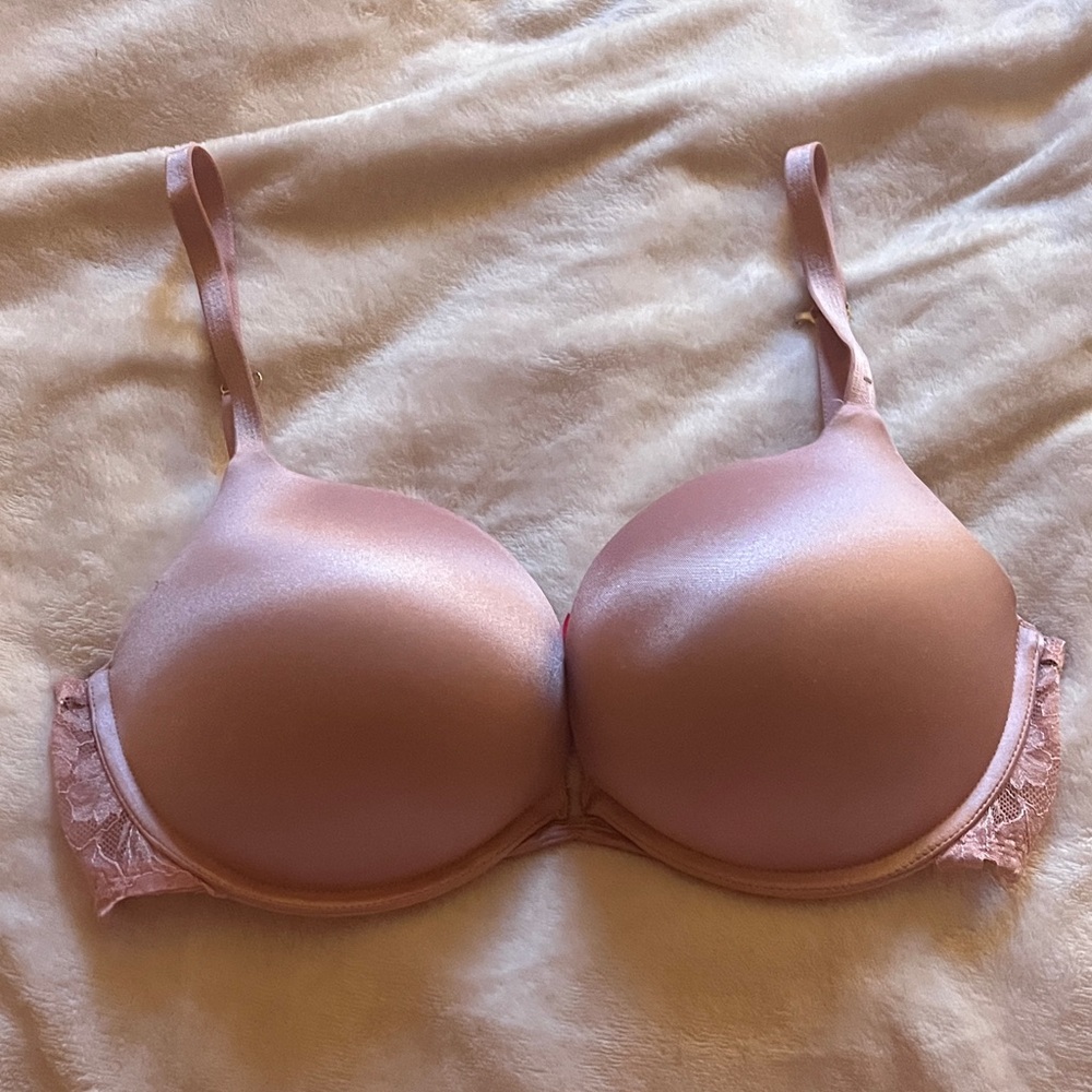Worn Twice Lace Push-Up Bra in Soft Pink